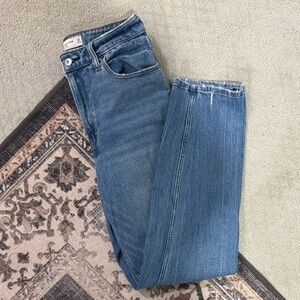 Abercrombie & Fitch The Mom High Rise Jean Denim Curve Love